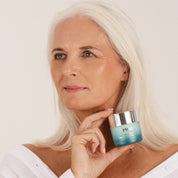 MenoGlow Super Hydrating Sleep Creme