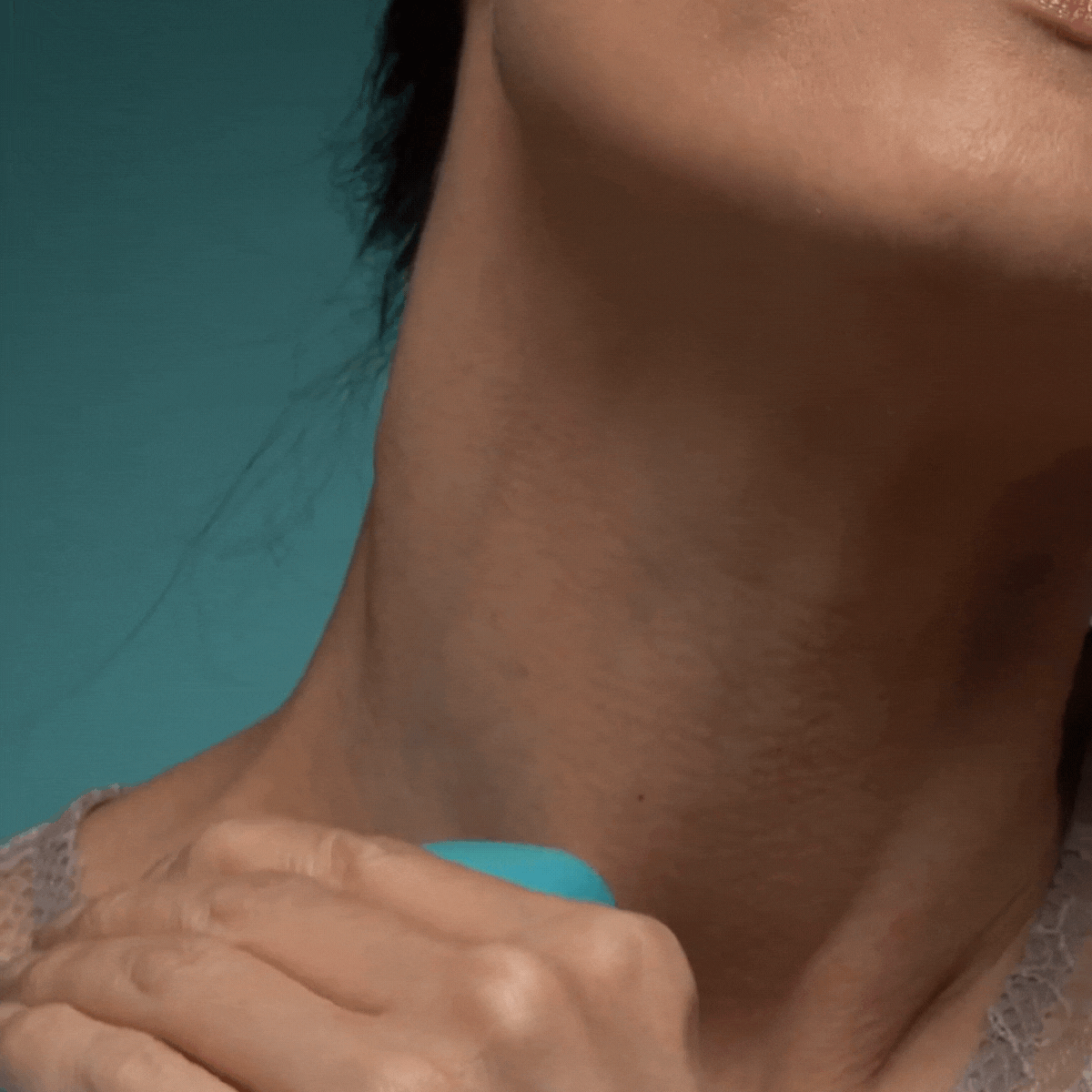 MenoGlow Hot Flush Cool Fix Serum