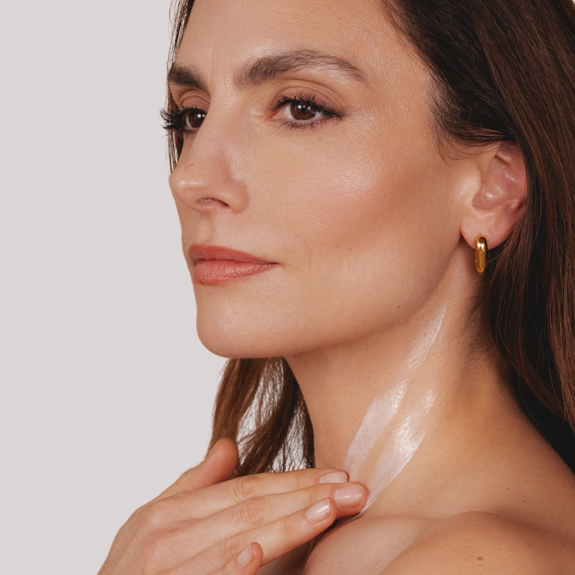 Ageless Throat & Decolletage Creme